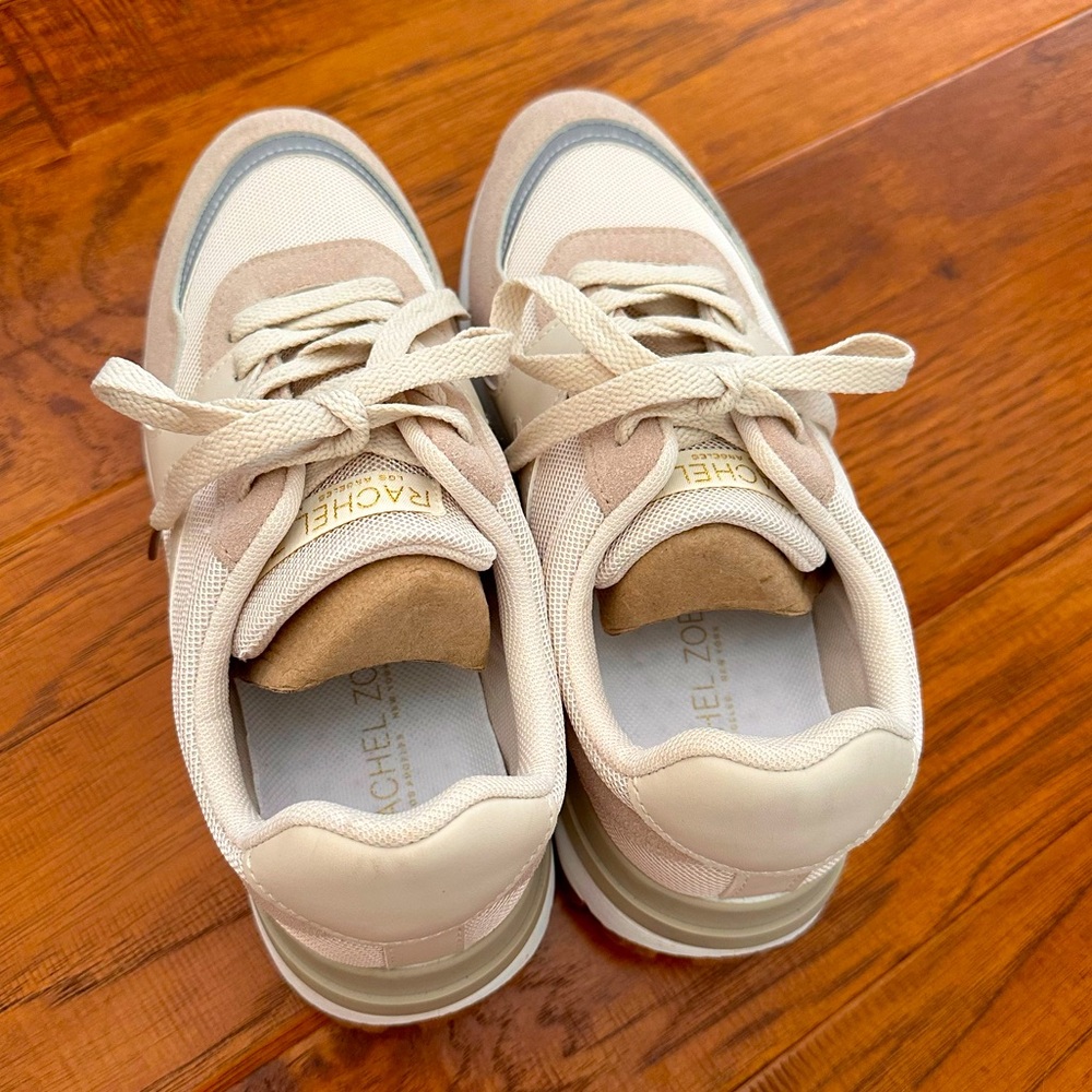 Rachel Zoe Tan and Cream Sneakers Size 10 - Picture 4 of 6